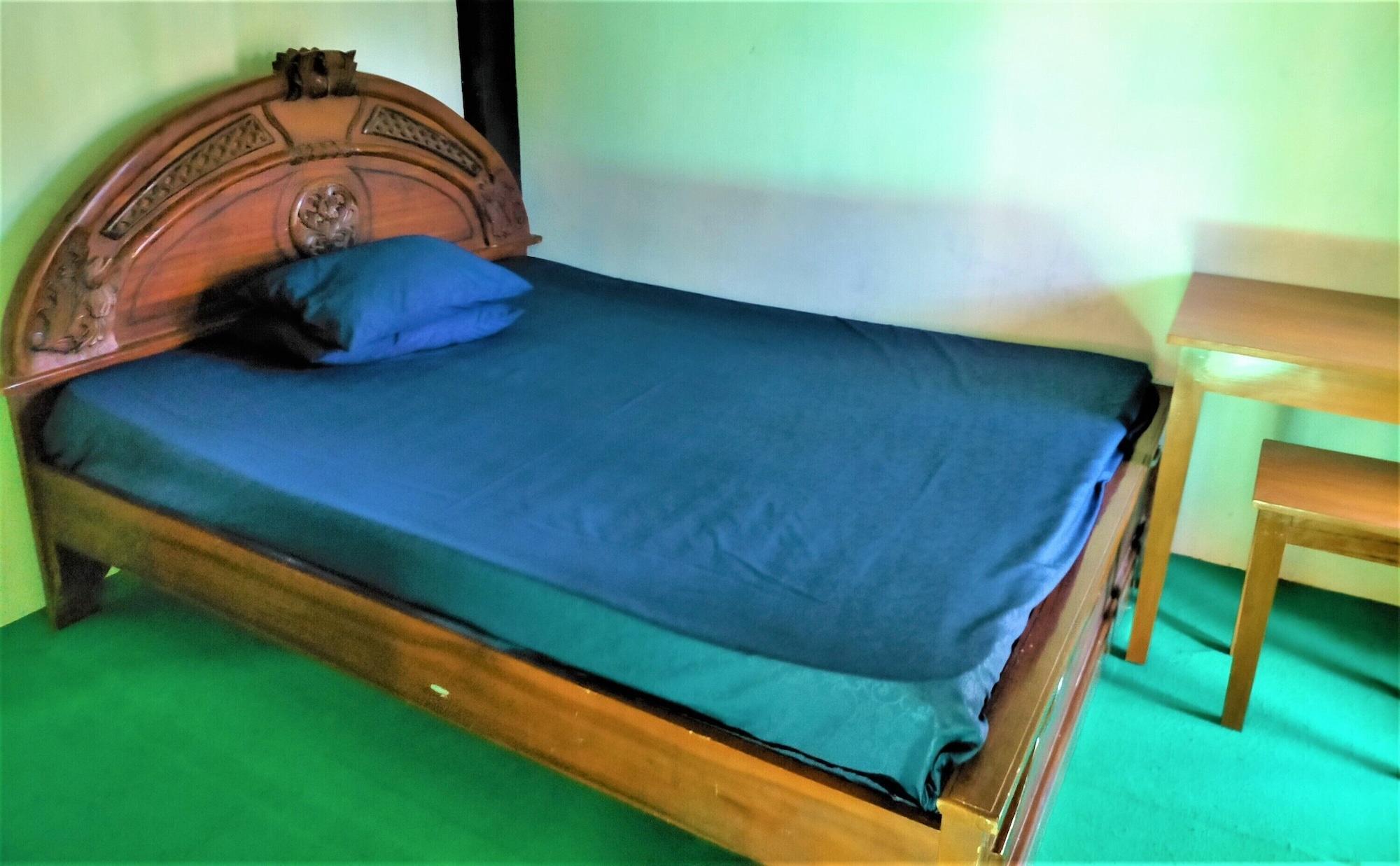 Gandrung City Hostel バニュワンギ エクステリア 写真
